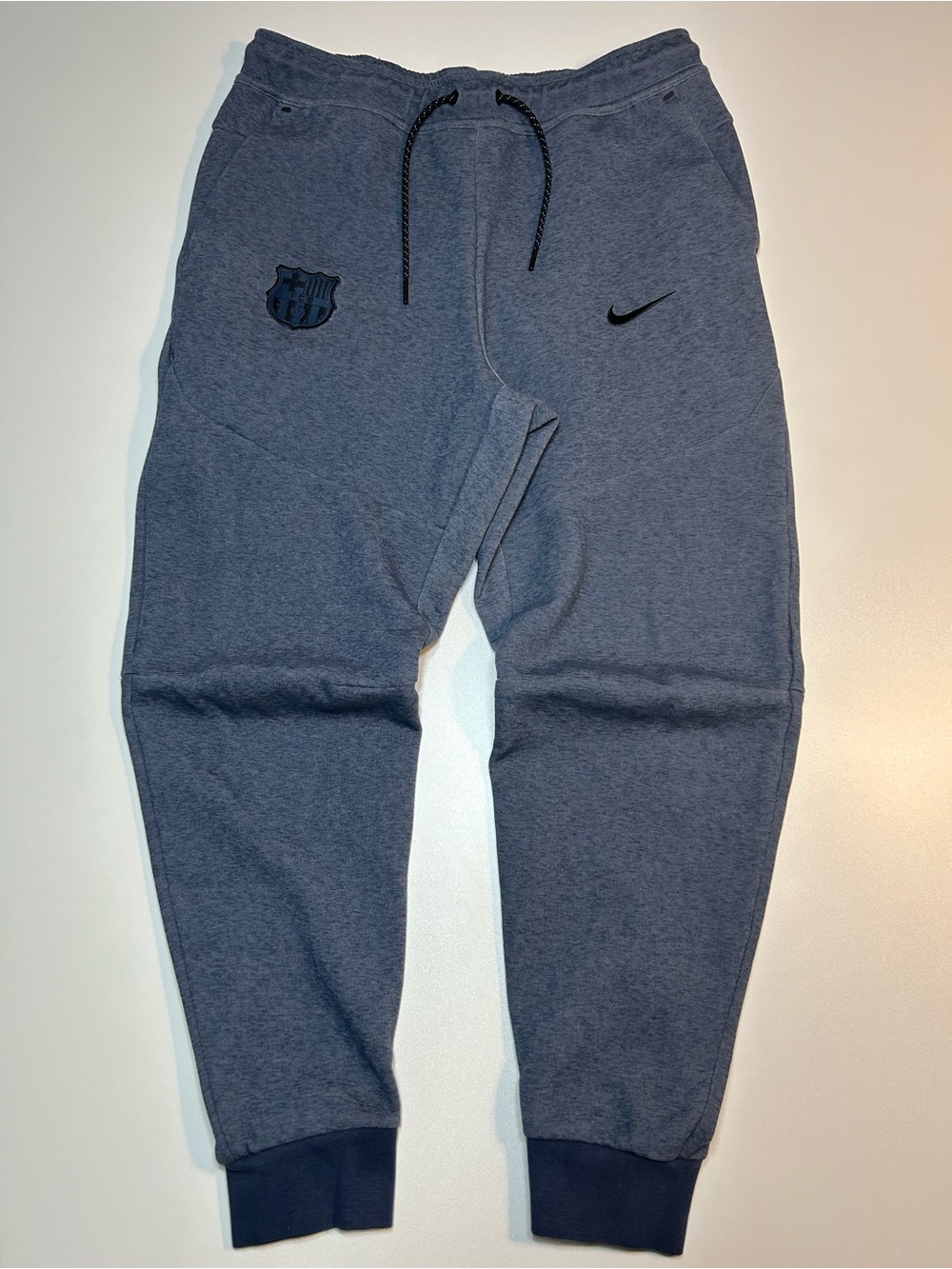 Nike FC Barcelona Tech Fleece Blue Heather Joggers Soccer Crest Sweatpants